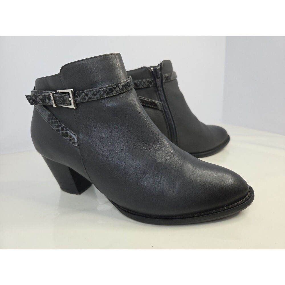 Vionic Uptown Dark Gray Smooth Leather Ankle Bootie Snakeskin Detail Zip Up Sz 5